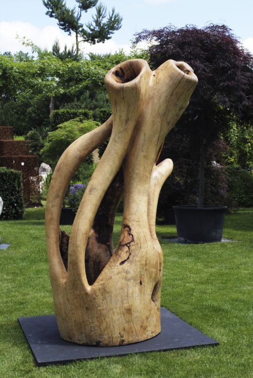 Skulpturen Von Gubi Luck Bildhauer Holzfiguren Holzskulptur